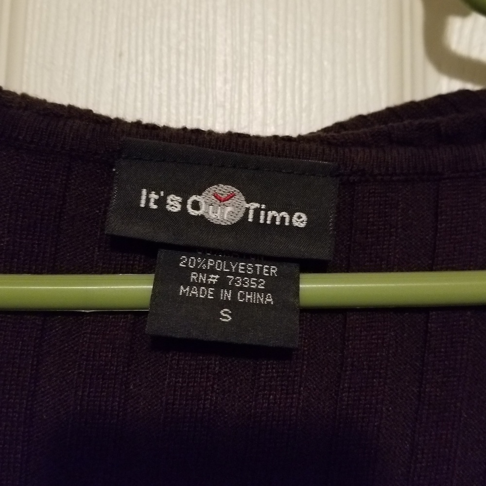 Sweater - Picture 2 of 3
